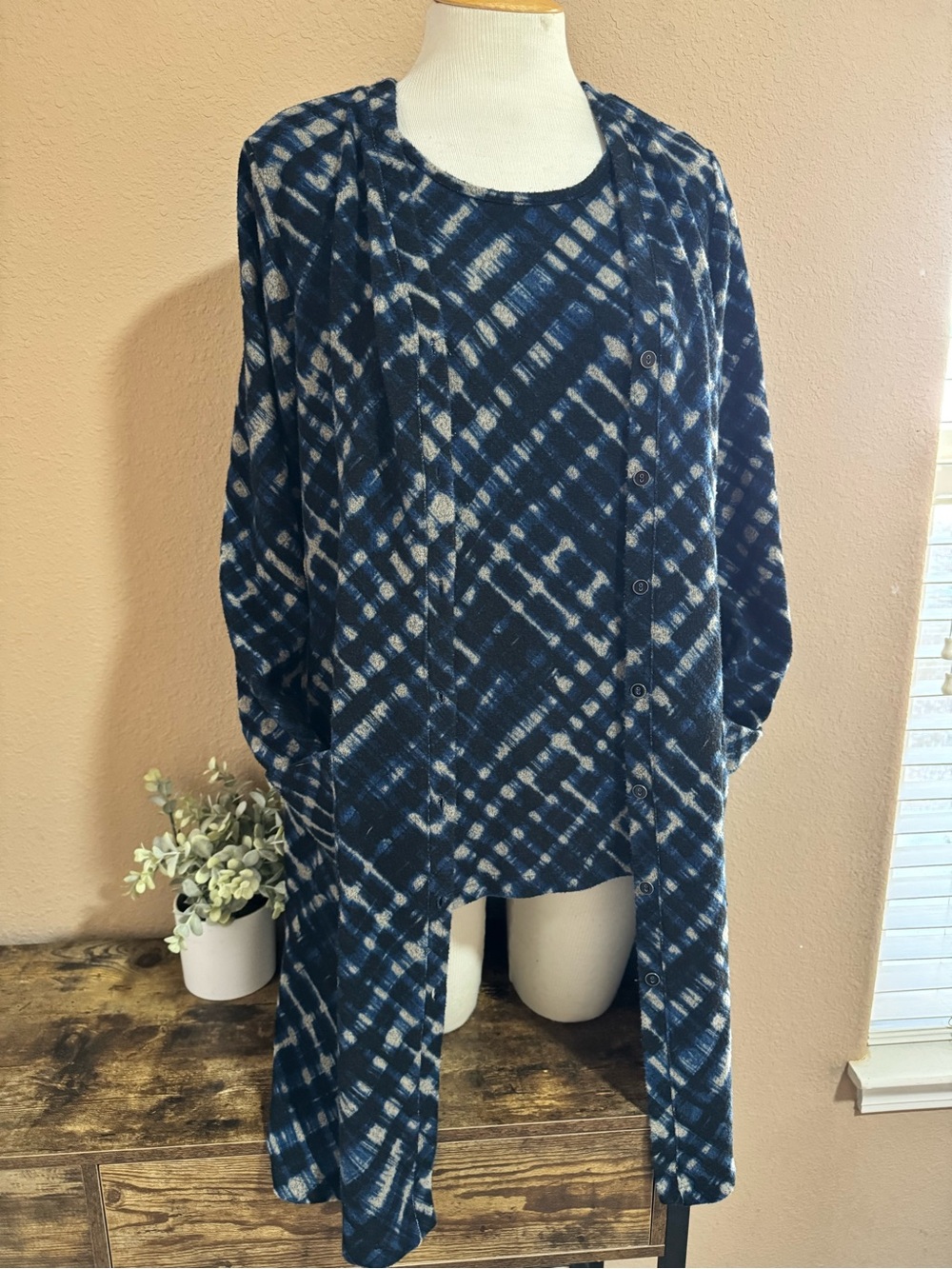 Susan Graver Navy Blue & White Patterned Cardigan Set